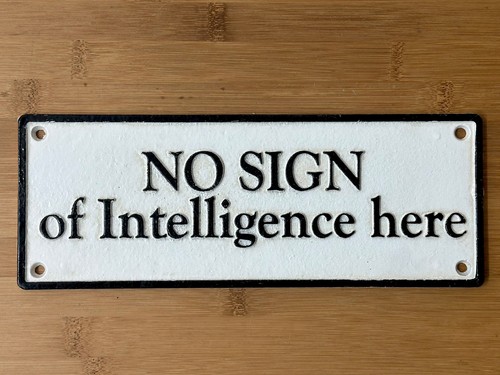 Sign intelligence plaque - of,