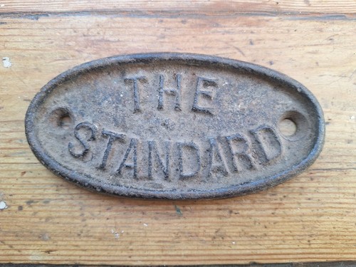 Vintage cast iron - cast, name